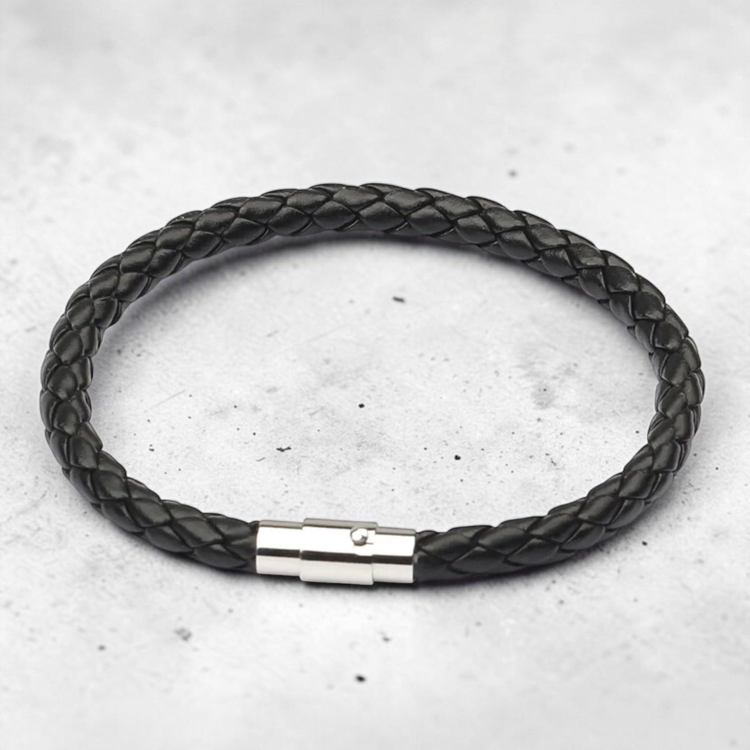 Black Leather Bracelet – ΔΕMANN